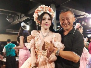 欧美人妖 20p：带你领略不一样的异域风情